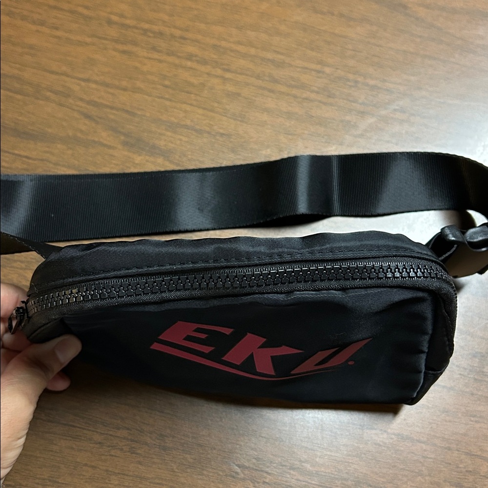 New, EKU waist bag - Picture 3 of 5